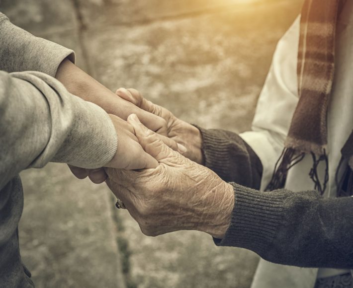 https://funerarearhangheli.ro/wp-content/uploads/2019/06/blog07-710x580.jpg